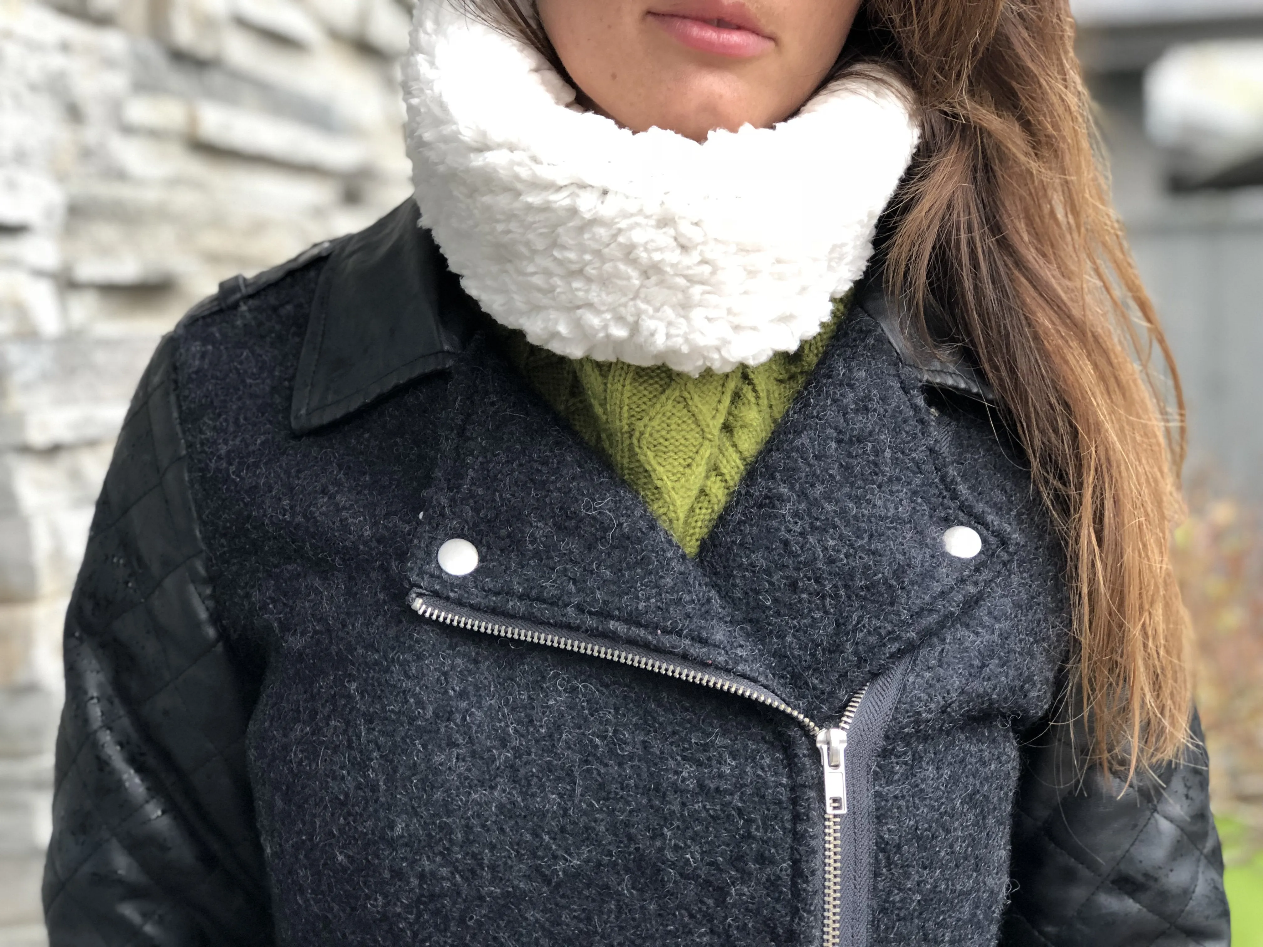 Cable Knit Snood Neck Warmer | Green