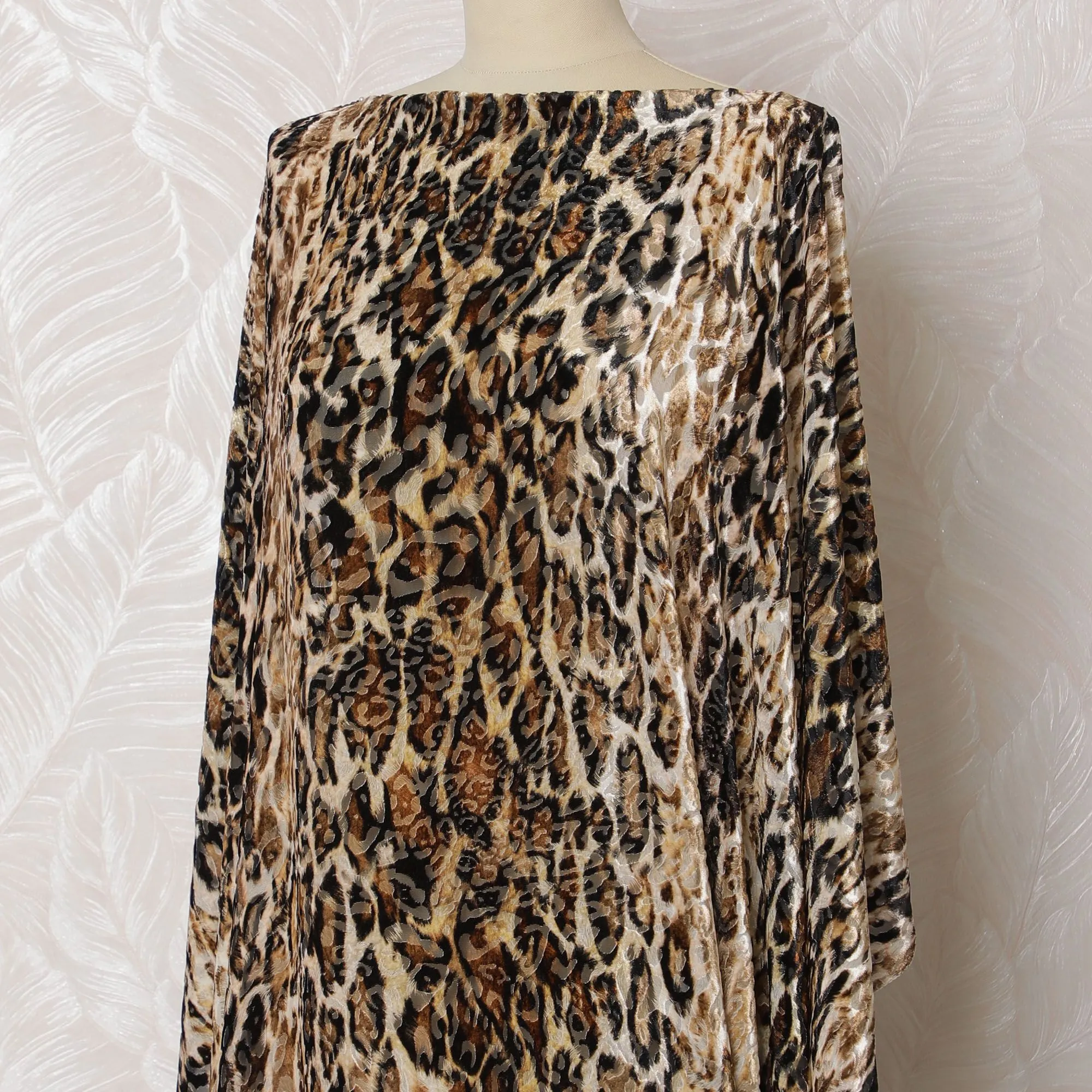 Classic Leopard Silk Chiffon Velvet Dirac Fabric - 140cm Wide - Exquisite Italian Quality - 3.5 Meters Piece - Available Online-D18296