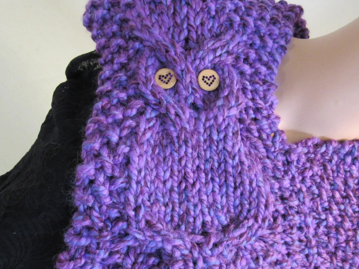 Handcrafted Owl Cowl Blue Purple Textured 100% Merino Female Adult -- New