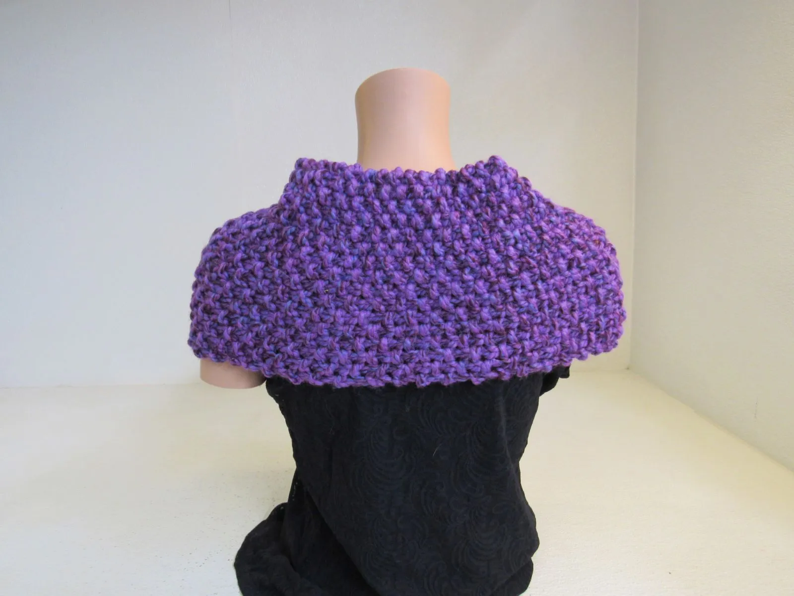 Handcrafted Owl Cowl Blue Purple Textured 100% Merino Female Adult -- New