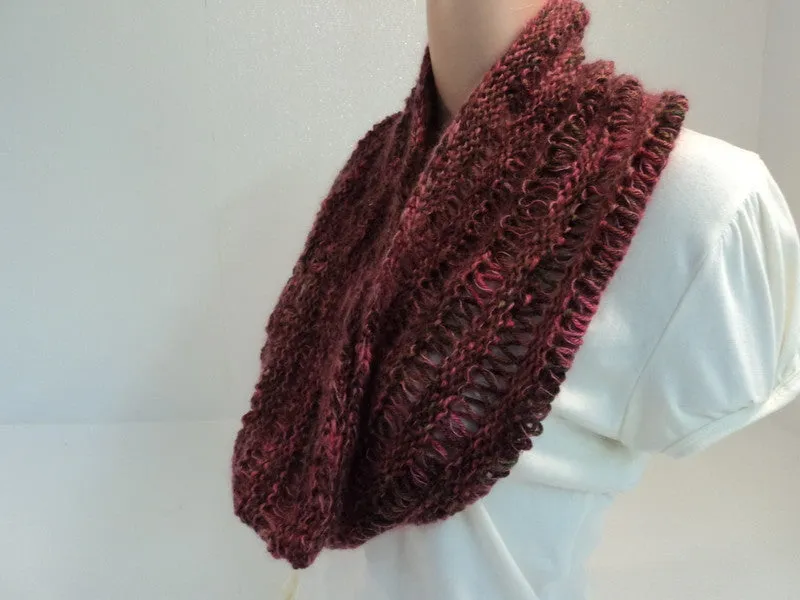 Handcrafted Wrap Cowl Rose Drop Stitch Merino Wool Silk Cashmere Female Adult -- New No Tags