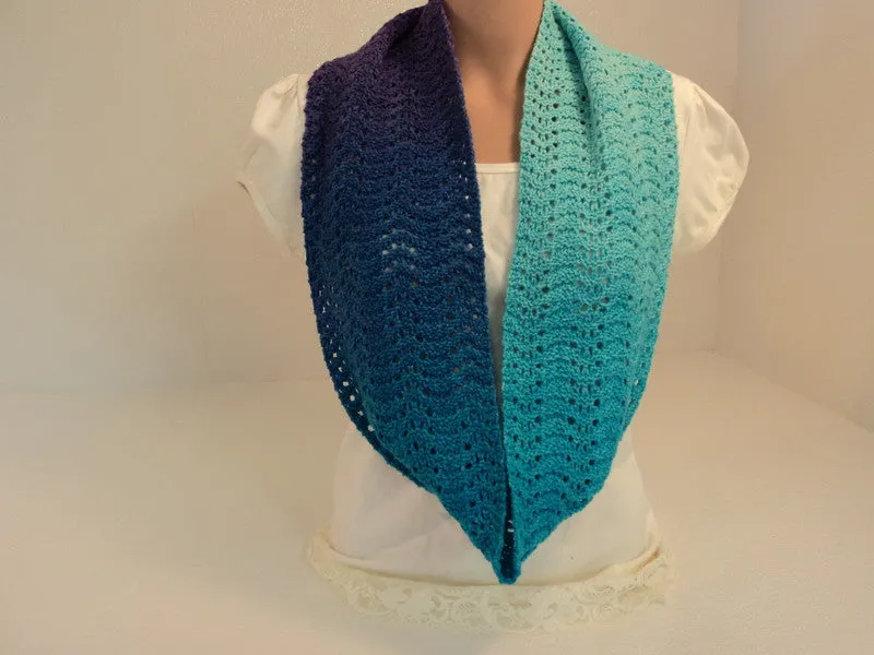 Handcrafted Wrap Cowl Teal Blue Purple Lace Ombre 100% Wool Female Adult -- New No Tags