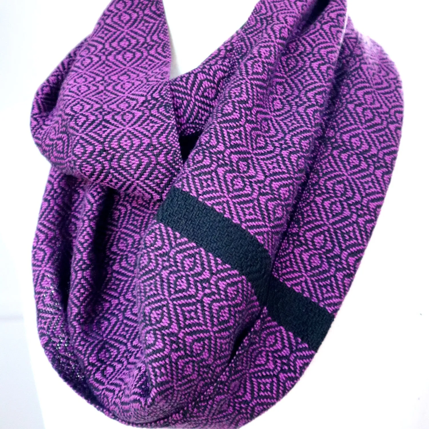 Handwoven Cotton Scarf - Classic Magenta Baroque