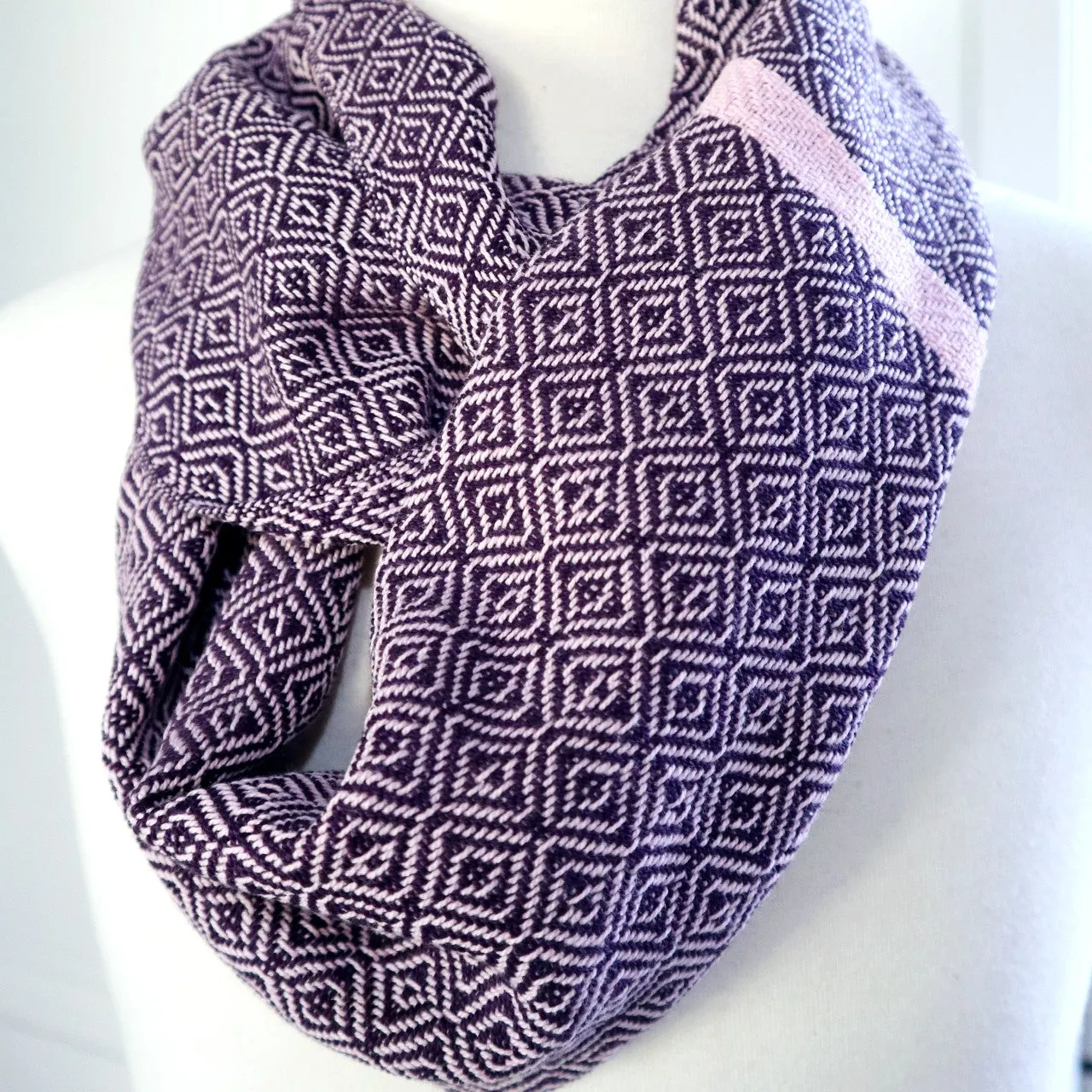 Handwoven Loop Scarf - Plum Fruit Tingles