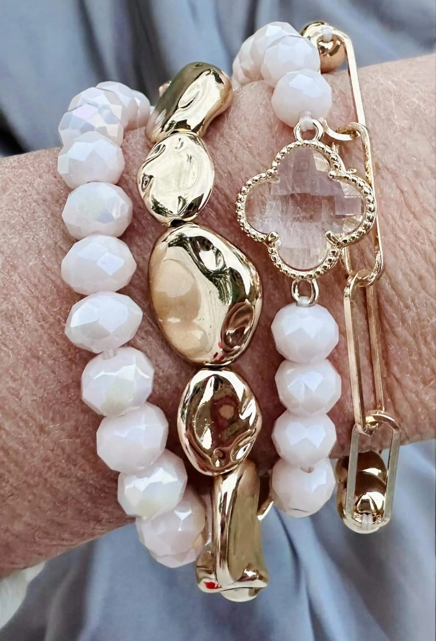 SERENE BRACELET SET (winter white) by Nine Jewelry