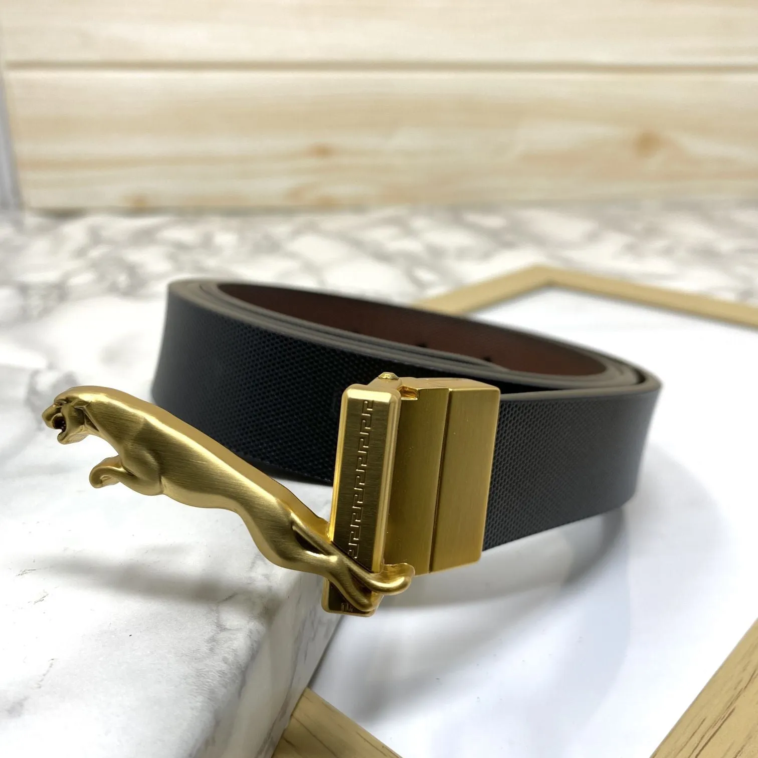 Small Jaguar Pattern Reversible Strap Belt -JonasParamount