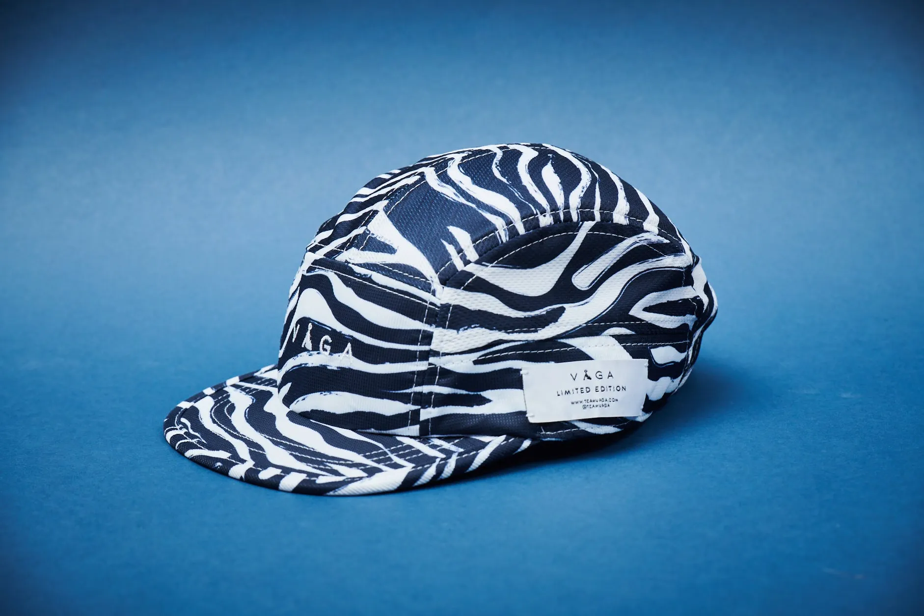 VAGA Club Cap Limited Edition - White/Navy